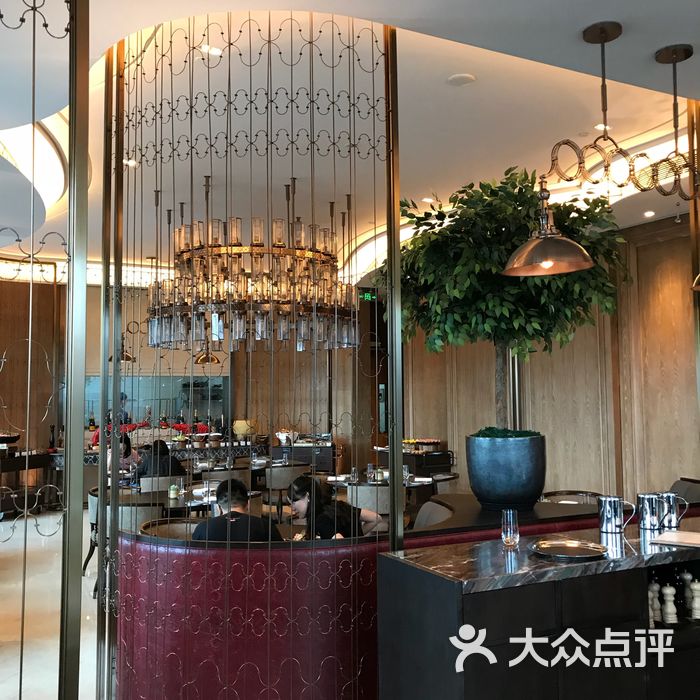 广州康莱德酒店·aroma馥地中海餐厅