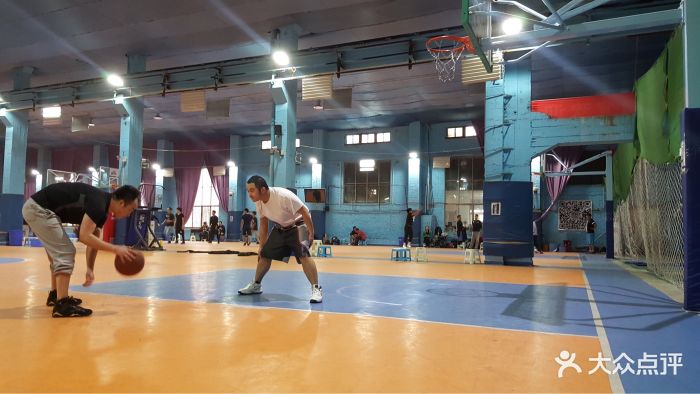 主场篮球(土门工厂店)
