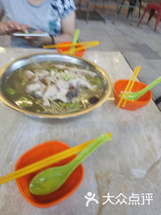 友达面馆-酸菜鱼面图片-无锡美食