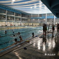 龙洋温泉游泳馆