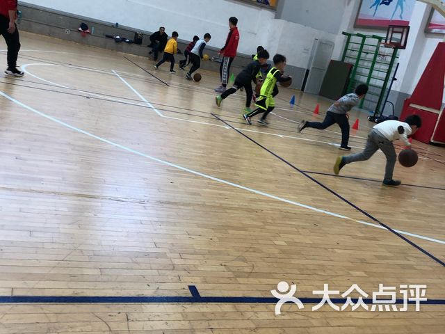 成都市体育运动学校