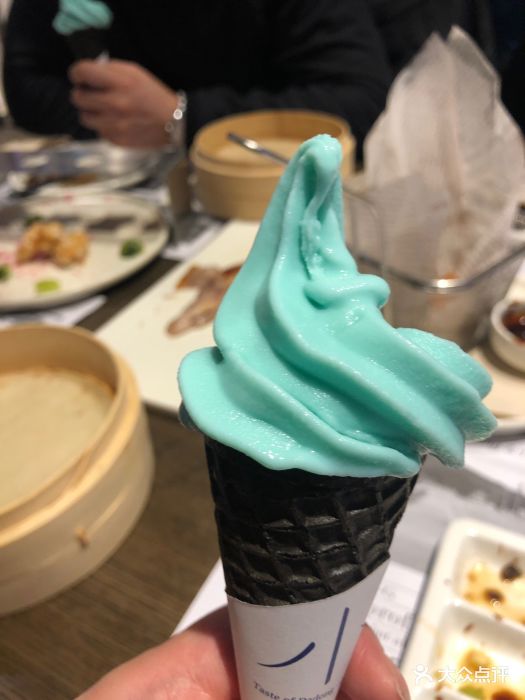 小大董(luone凯德店)薄荷冰淇淋图片