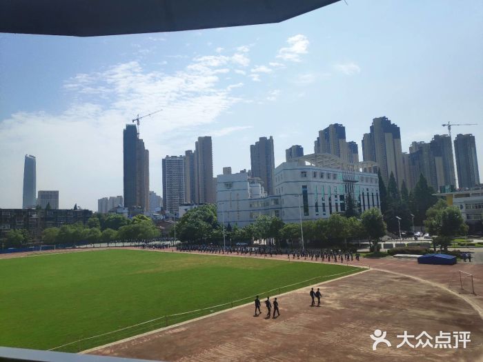武汉市第十七高中图片