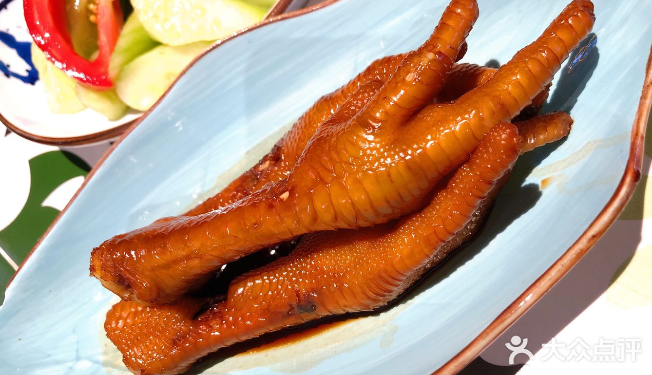 一家让你吃出幸福感的广州菜,超赞的芝士糯米鸡,豉油皇凤爪