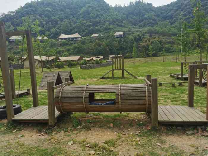 传奇星空营地-"[圆图钉]地理位置:遵义海龙屯景区旁边