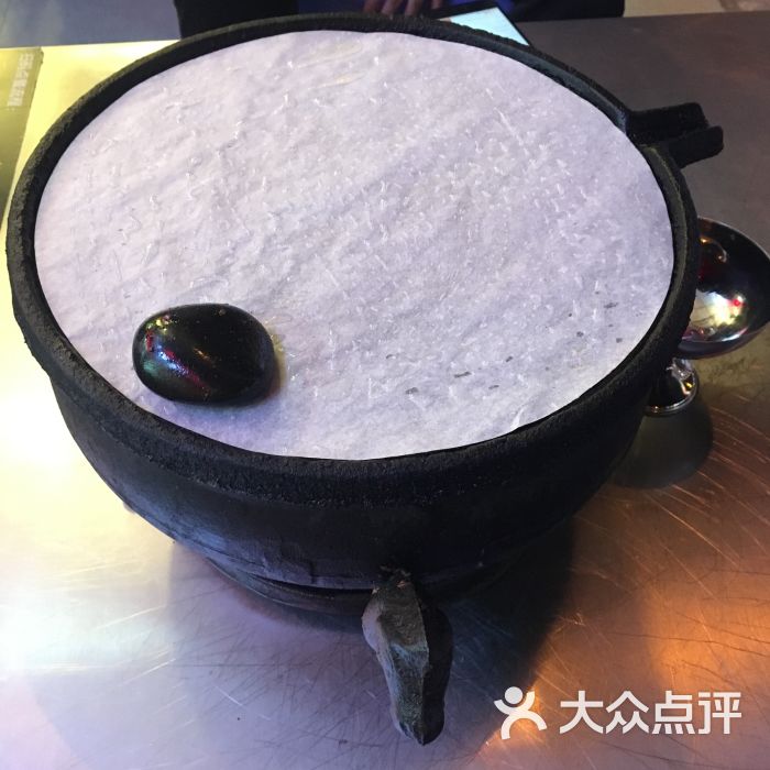 炭鲜生:看完白钟元的街头美食斗士,念念.广州美食