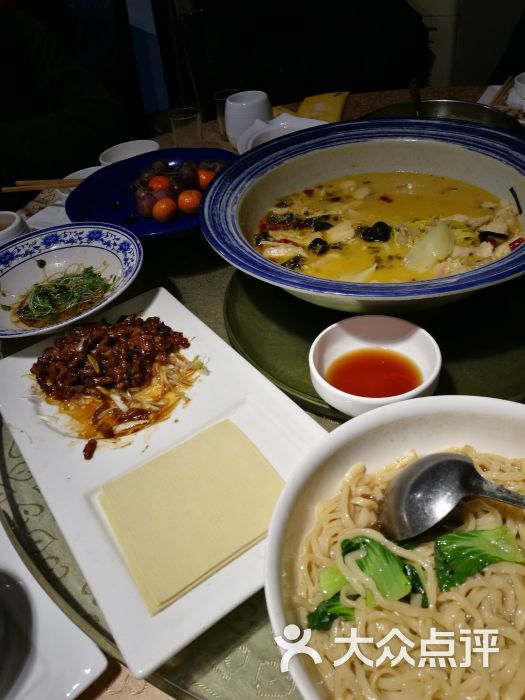 大鸭梨烤鸭店(大慧寺店)图片 - 第1张