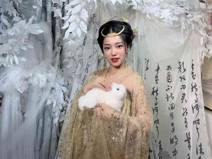 花涧记旗袍汉服写真体验馆-"和朋友九点到的,人已