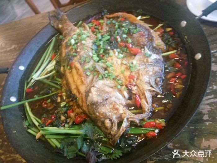 干锅鲈鱼