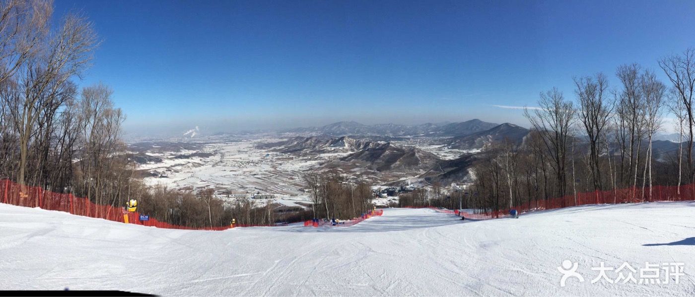 万科松花湖滑雪场图片