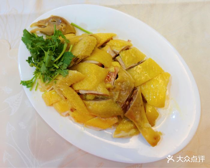 何记安铺鸡饭店白切鸡图片