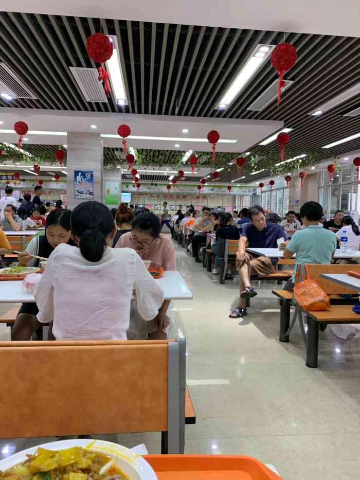 泉州师范学院第三食堂-"泉州师院第三食堂,听说是师院