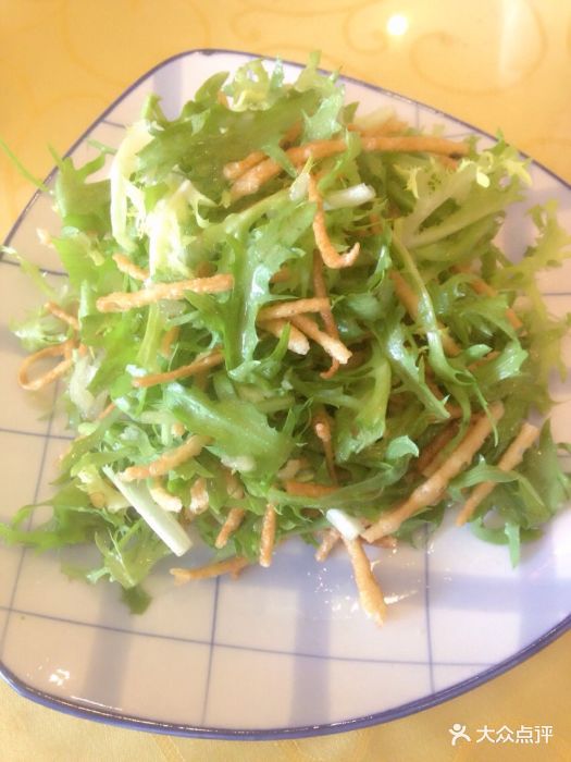 苦菊拌馓子