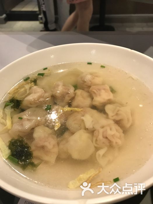 三鲜虾仁馄饨