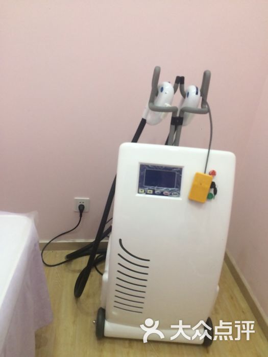 晶奕空间专业脱毛连锁机构(广州五月花广场店