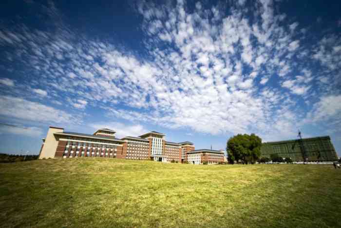 吉林大学(前卫南校区)