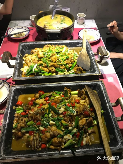 #地址#汇悦城b1排队多人的那家#出品#美食辣变态特工综艺图片
