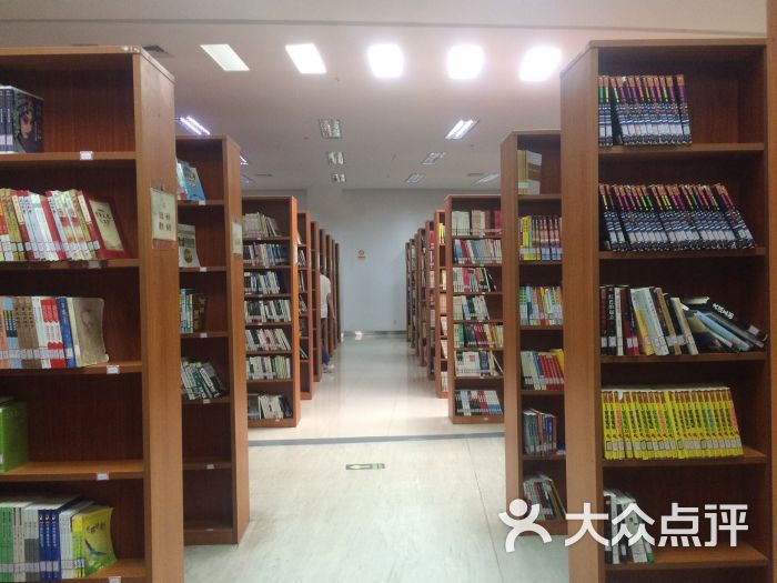 南昌县图书馆图片 第9张