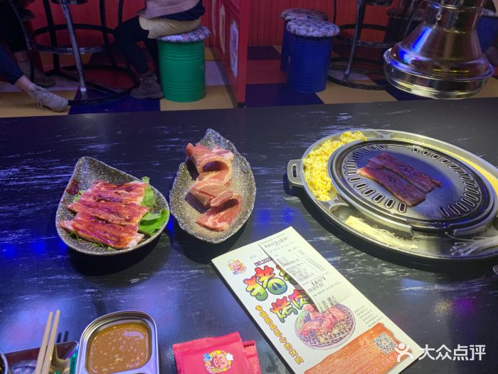 猪猪广场班烤肉假日是a广场主题餐厅F座3楼的美食会海珠城早茶图片