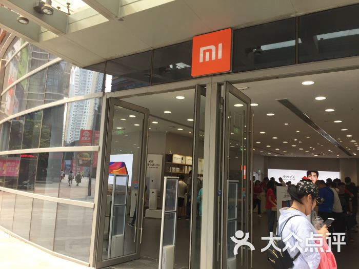 小米之家:位置在中街大悦城c馆一层偏东,.沈阳