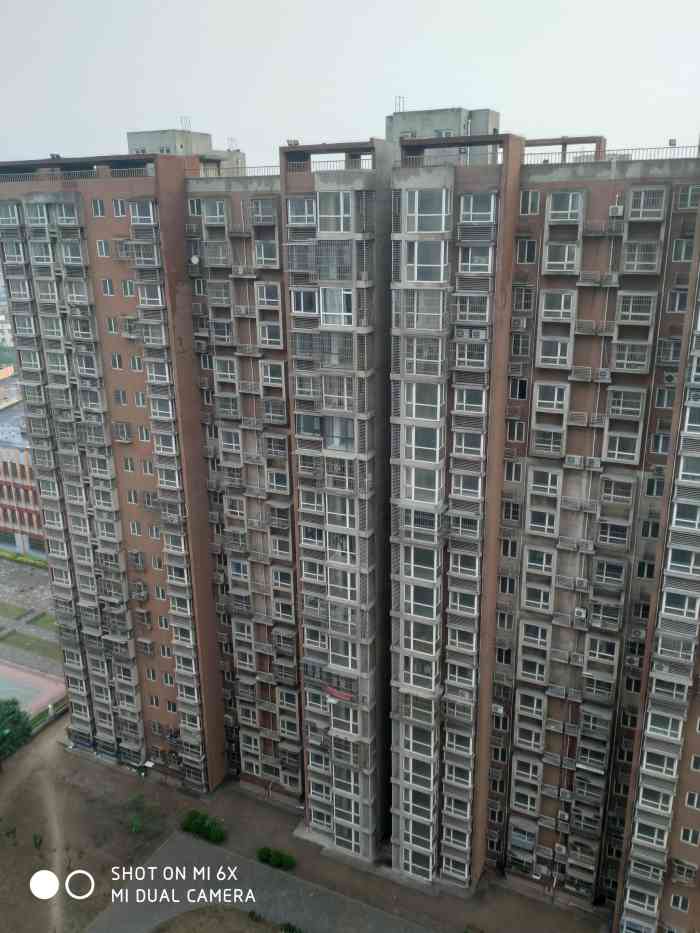 缸窑里和顺园-"这个小区据说是唐山市廉租住房和经济.