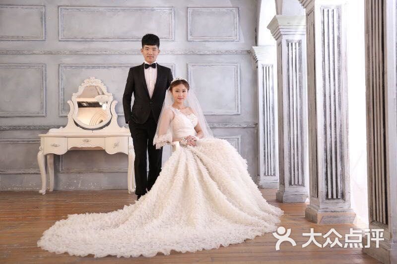 蚌埠巴黎春天婚纱摄影_蚌埠环球国际婚纱摄影(2)