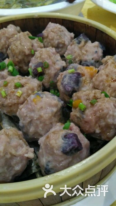 蒸杂粮肉丸