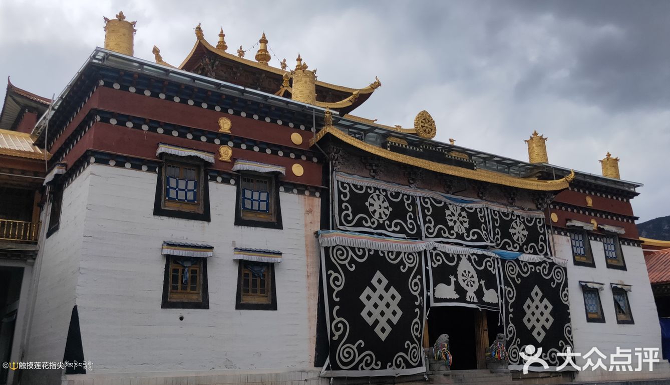 【彩云之膫54香格里拉隐寺东竹林寺】