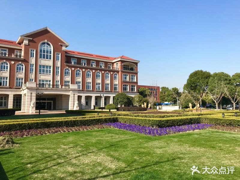 上海交通大学(闵行校区)图片