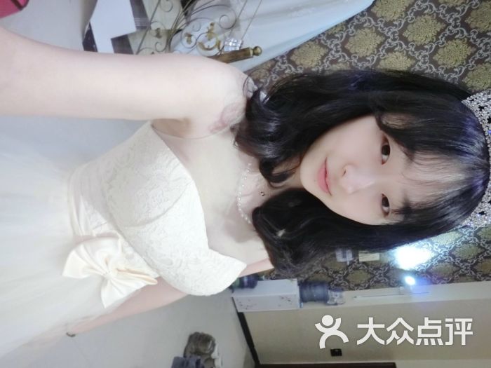 尤娜婚纱_una尤娜(3)