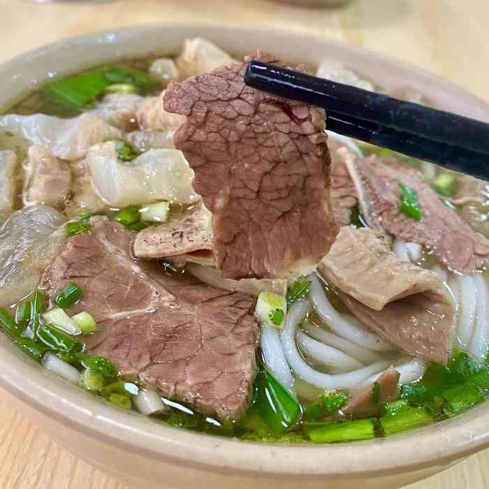 牛霸带皮牛肉粉(曹状元街店)-"味道还可以吧,就是感觉