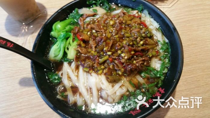 酸辣鸡杂粉