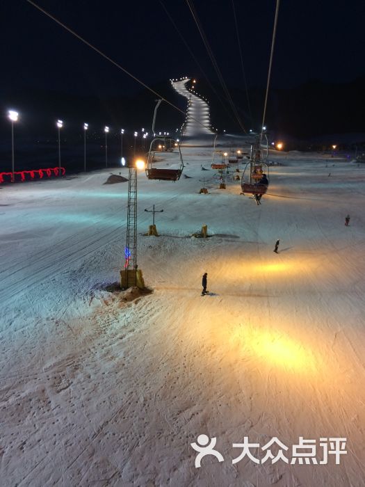 丝绸之路国际滑雪场图片 第11张