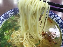 星空体育：从高空到海洋：兰州牛肉面的跨越之旅与乡愁重温