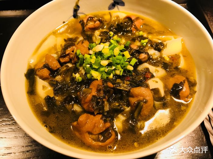 雪菜肥肠面