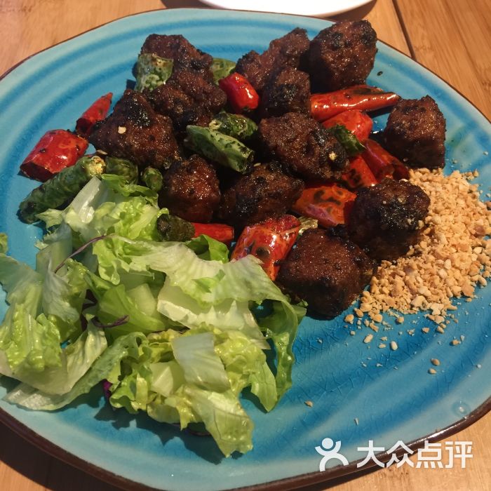 黑椒牛肉粒