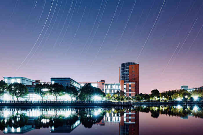 上海交通大学(闵行校区)-"一直都觉得在交大的几年,是