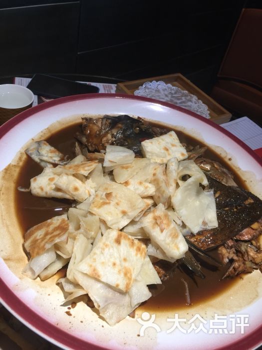 旺顺阁鱼头泡饼_旺顺阁鱼头泡饼人均(2)
