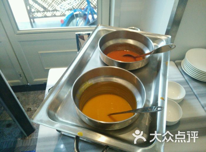 深圳海鲜餐馆_餐馆养鱼池海鲜池_活海鲜餐馆起名