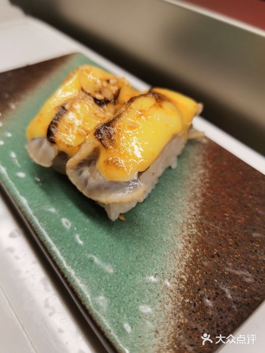 友壹町寿司料理(新dna购物中心店)炙烧熟帆立贝图片