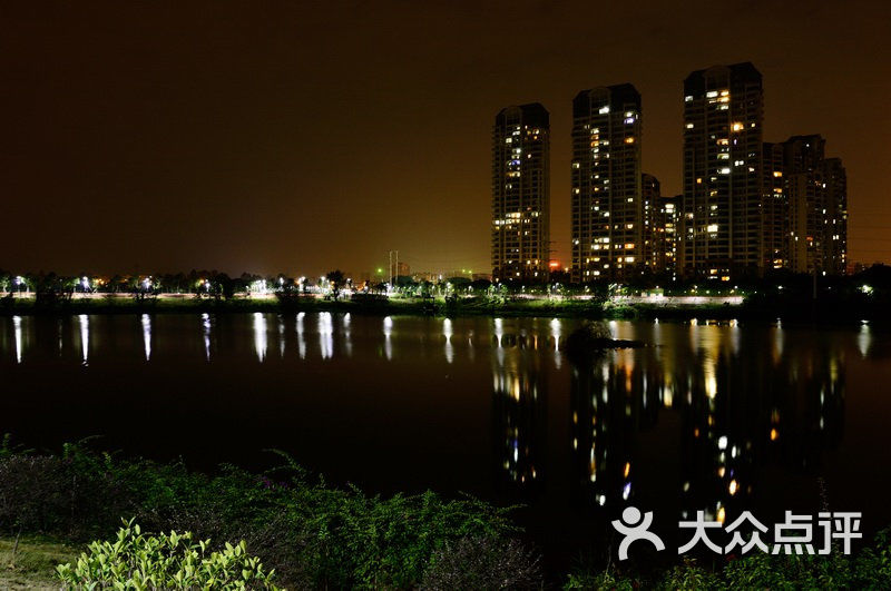 花都湖夜景