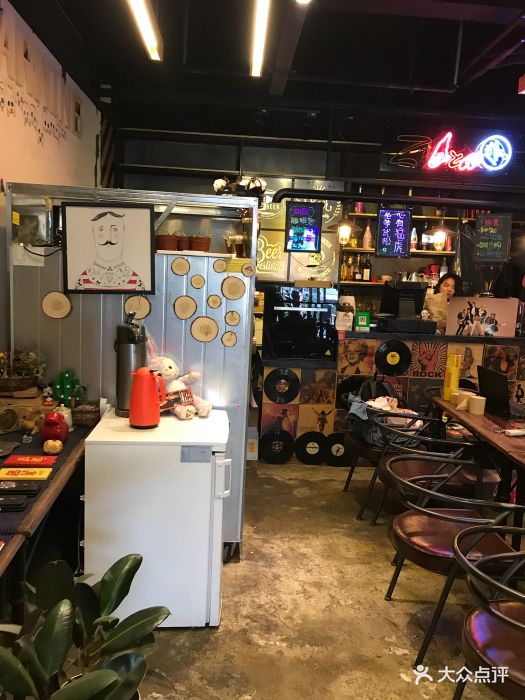 zebra斑马咖啡酒馆图片