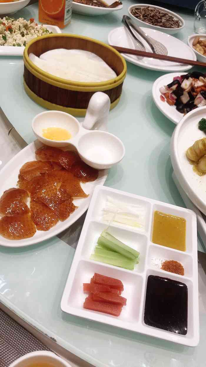 皇城根北京风味主题餐厅(欧亚大观乐活城店)-"凯瑞必