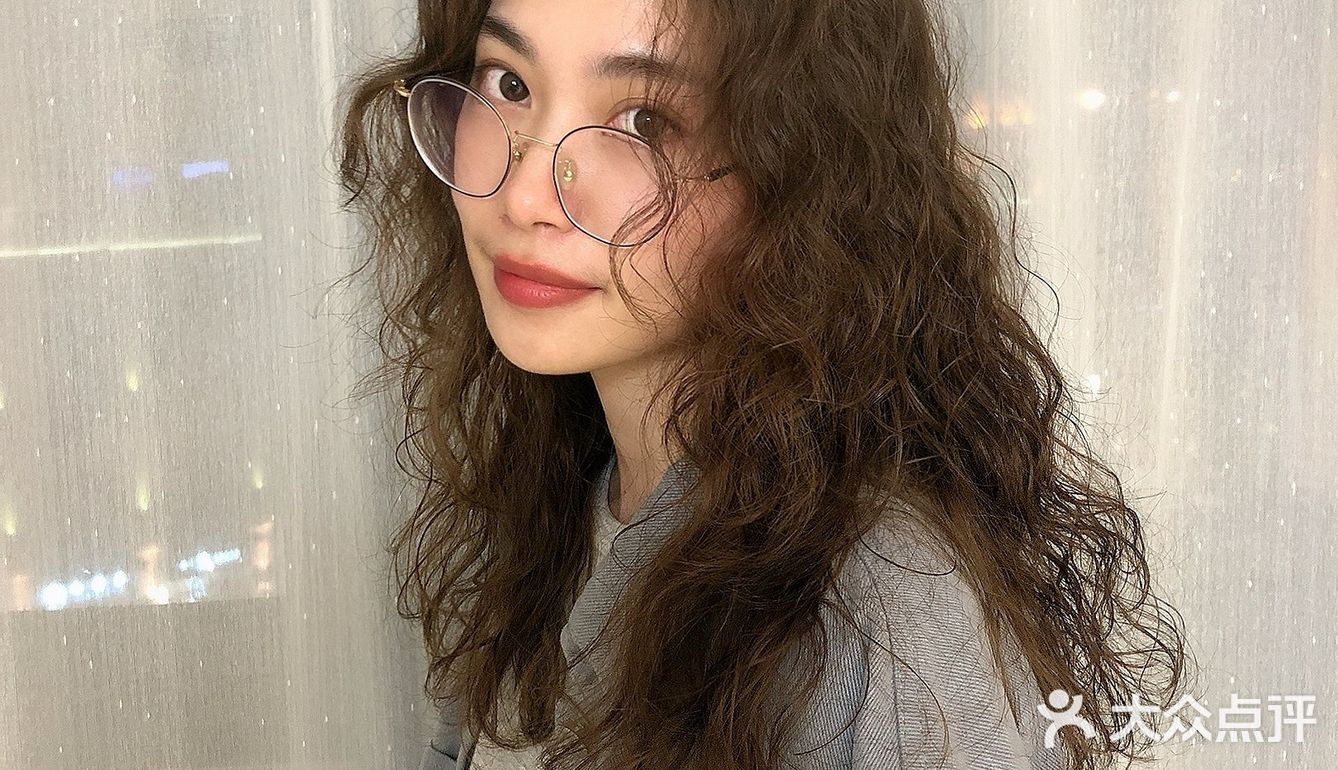 羊毛卷烫发