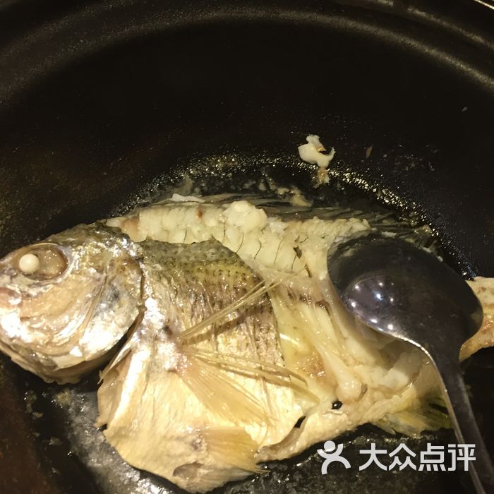 海月百味馆油盐焗白立鱼图片-北京海鲜-大众点评网