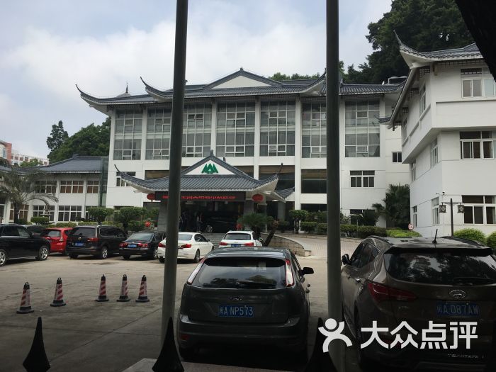 于山宾馆于山路店停车场-图片-福州爱车-大众点评网