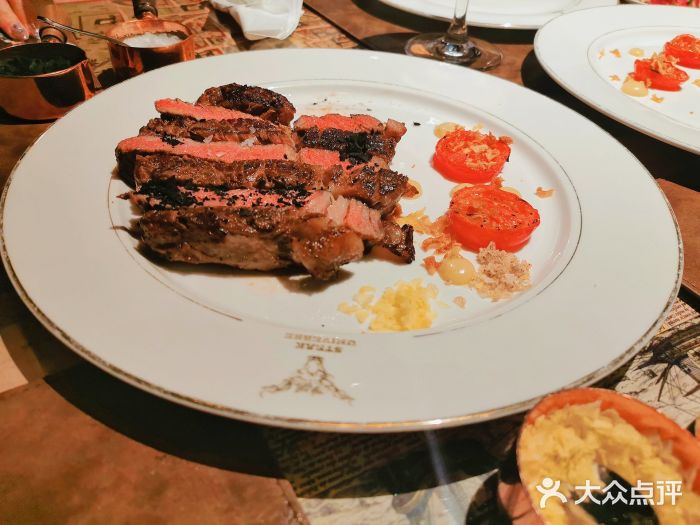 酒师扒房steak universe(南门店)澳大利亚安格斯肉眼牛排图片