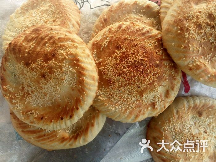 高炉烧饼图片 - 第1张