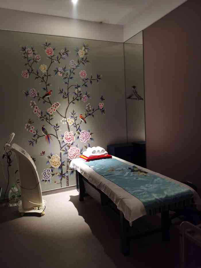 奈瑞儿美颜美养spa(布吉万象汇店)