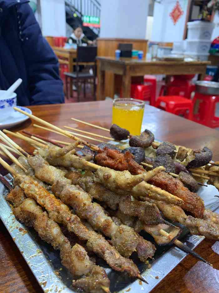 余家兄弟烧烤"很好吃 烤年糕,羊肉串 超级好吃-大众点评移动版